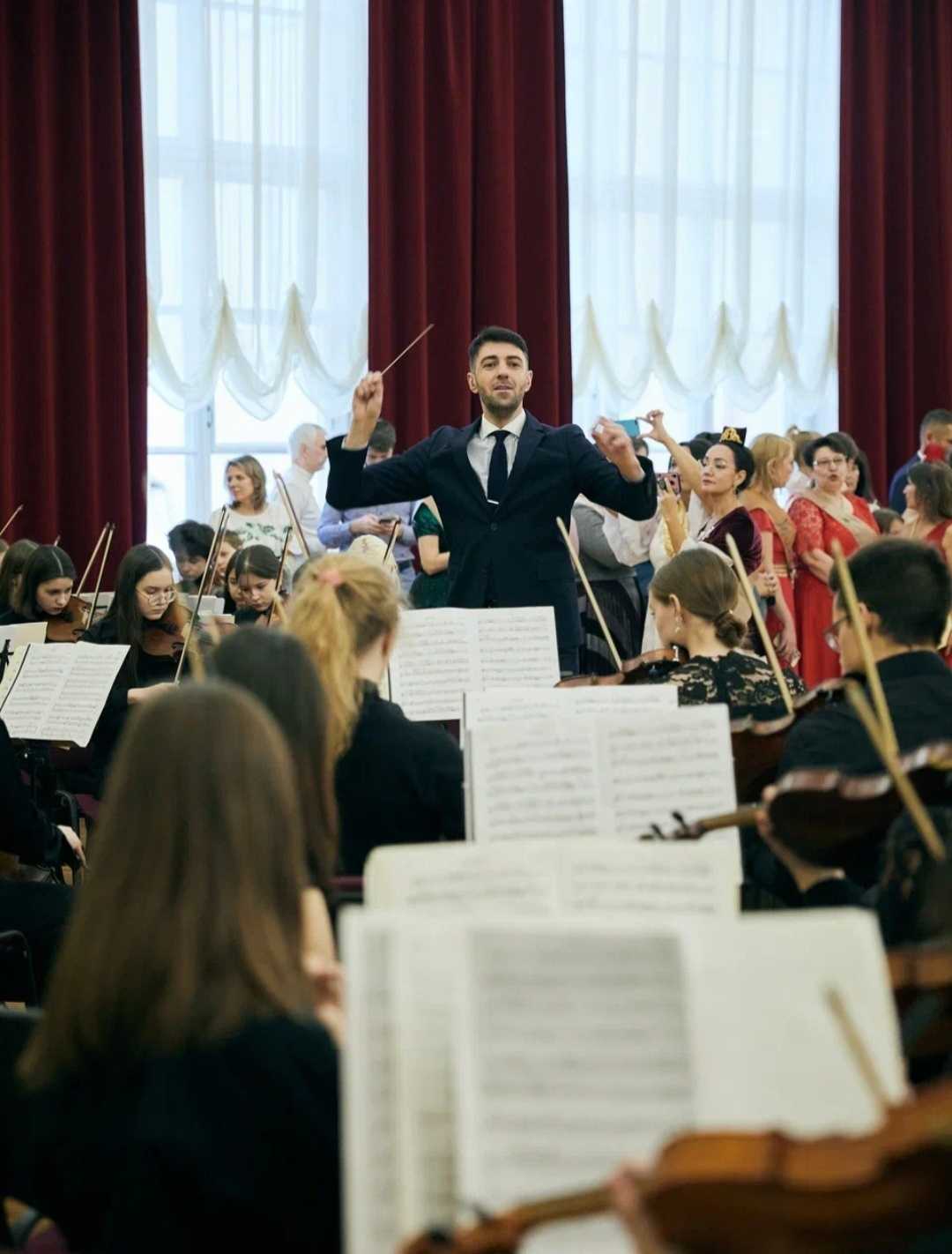ЮНИОР-оркестр Казанской консерватории (4).jpg